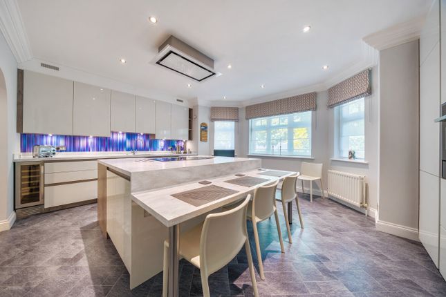 Flat 1, Oaklands,, Kemnal Road, Chislehurst photo 3