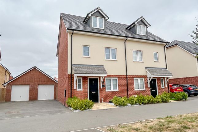 4-bed house on 7, Honeysuckle Way, Clacton-On-Sea, £330,000