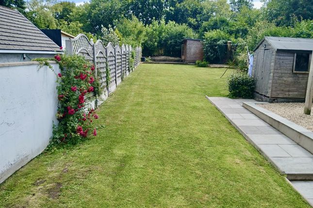 63, Kings Road, Ammanford photo 4