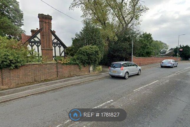 Thumbnail Detached house to rent in Watling Street, Fenny Stratford, Milton Keynes