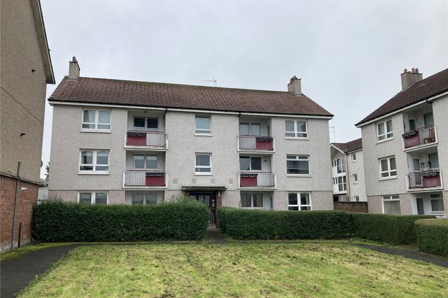 2-bed flat on Bowfield Crescent, Glasgow, £65,000