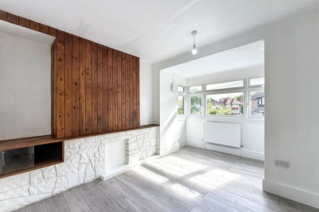 20A, Hayland Close, London photo 3