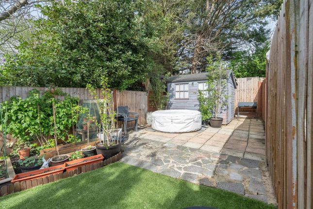 Property for sale in Idmiston Road, London