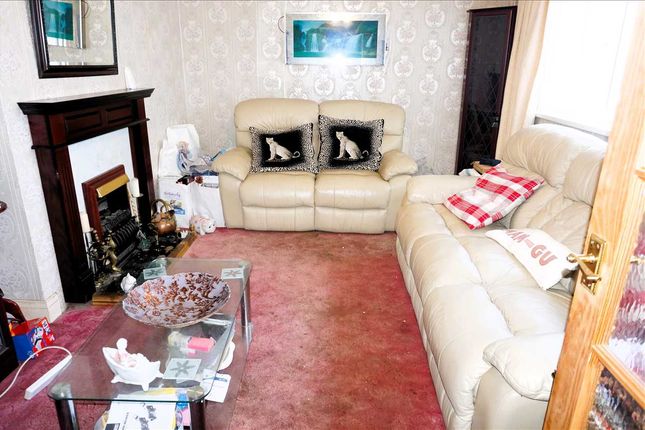 Cross Hands Road, GORSLAS, Llanelli photo 4