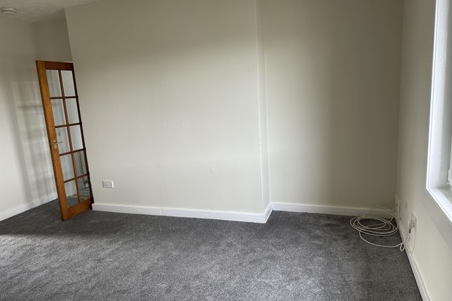 Lawrie Terrace, Loanhead, EH20 9AR, Loanhead photo 3