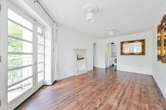 Flat for sale in Hornbeam Square, Bow, London