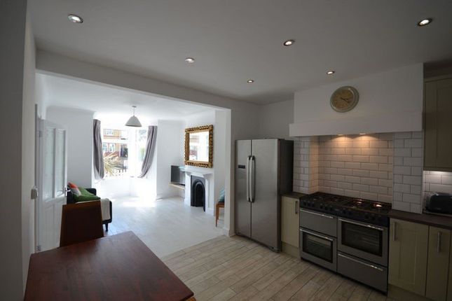 30, Brookhill Road, Woolwich photo 2
