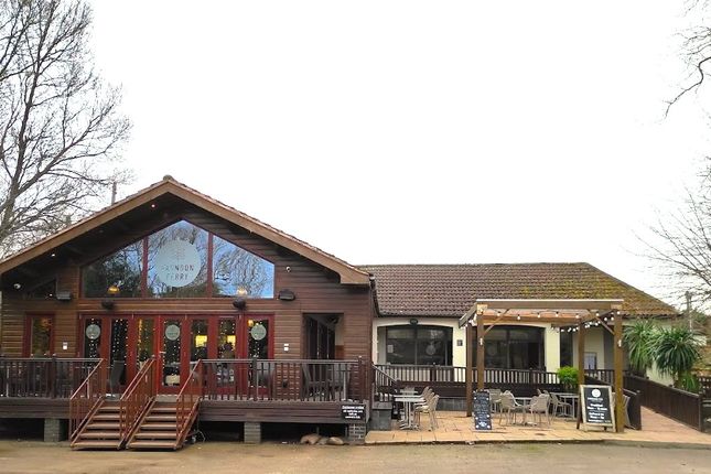 Leisure/hospitality for sale in Farndon Ferry/Boathouse, Riverside, North End, Newark
