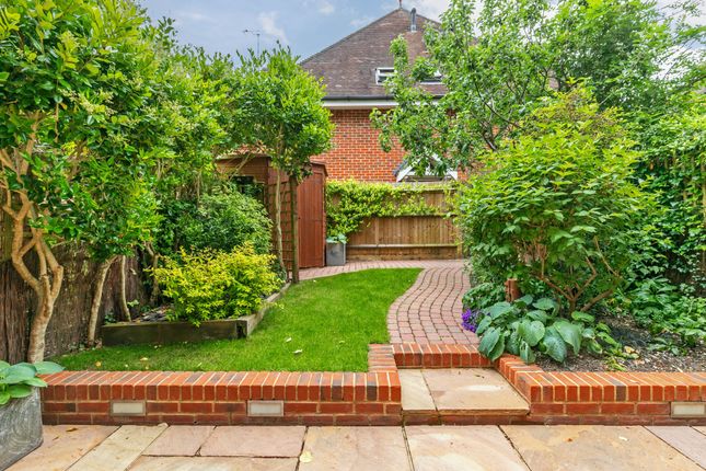 8 Wychwood Place, Winchester photo 4