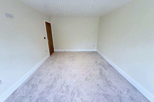 26, Pagets Drive, Burntwood photo 5