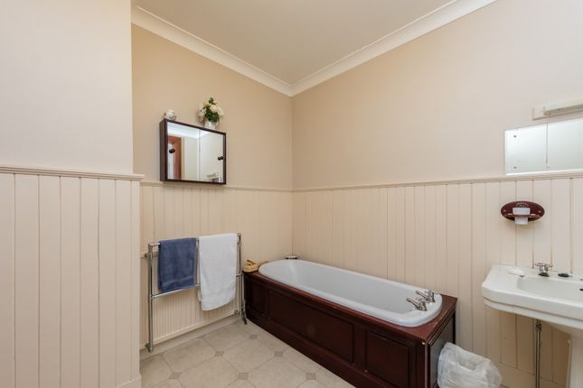 Beechgrove, Parkhead Road, Perthshire PH10, 3 bedroom