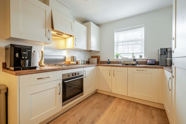 22, Weavers Road, Newton Abbot photo 4