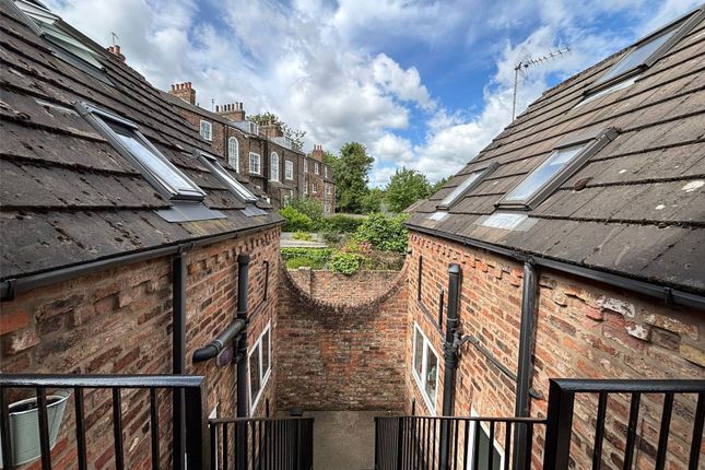 7, Cambridge Mews, York photo 3