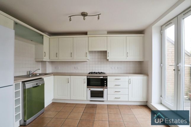 Spellow Close, Rugby photo 3