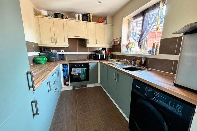 4, Gilpin Court, Leighton Buzzard photo 4