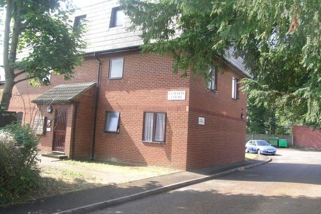 Thumbnail Flat to rent in Kingston Road, Staines-Upon-Thames, Surrey