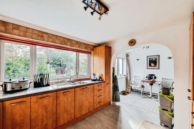 12, Loddon Close, Abingdon photo 4