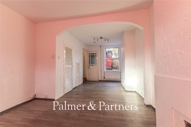 6, Pauline Street, Suffolk photo 3
