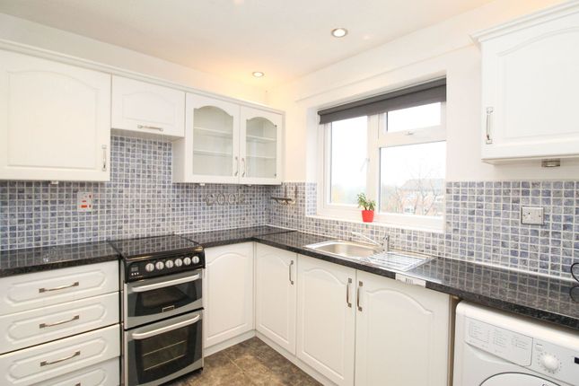 Thumbnail Flat to rent in West View Lane, Sheffield