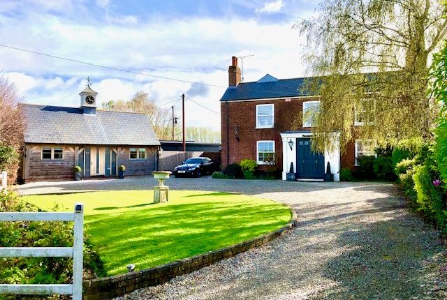 Thumbnail Detached house for sale in Grove Road, Wickhambreaux