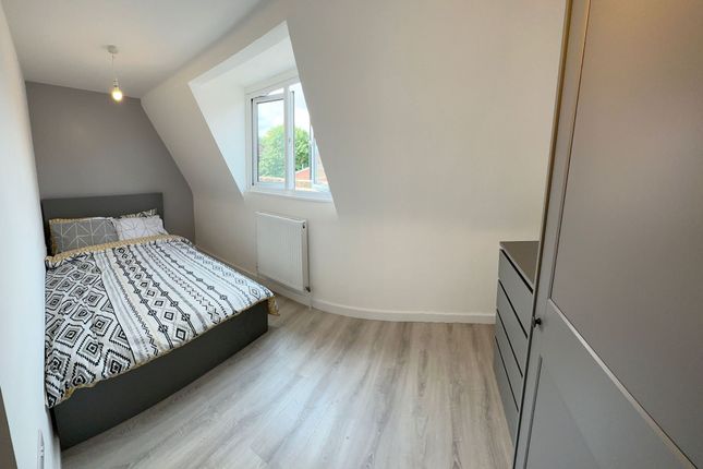 Thumbnail Room to rent in Malpas Road, London