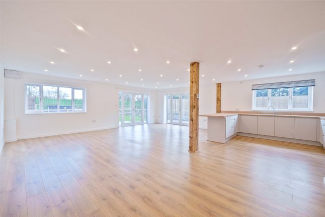 Detached house to rent in New Mill Road, Finchampstead, Wokingham, Berkshire RG40