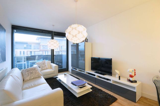 Thumbnail Flat to rent in Amelia Street, Elephant And Castle