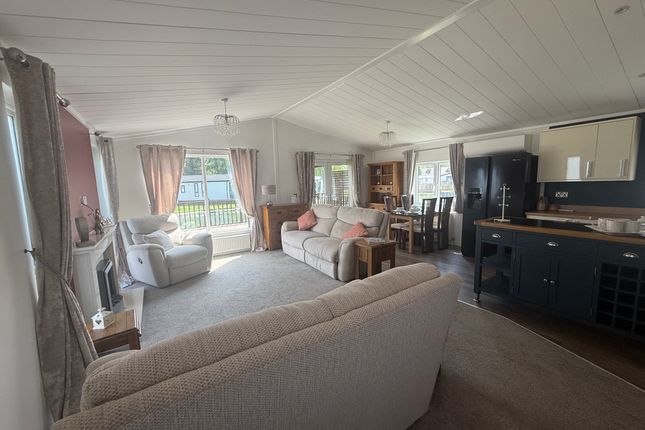 St Andrews - Water front lodge, Tydd St Giles Golf and Country Club, Kirkgate photo 4