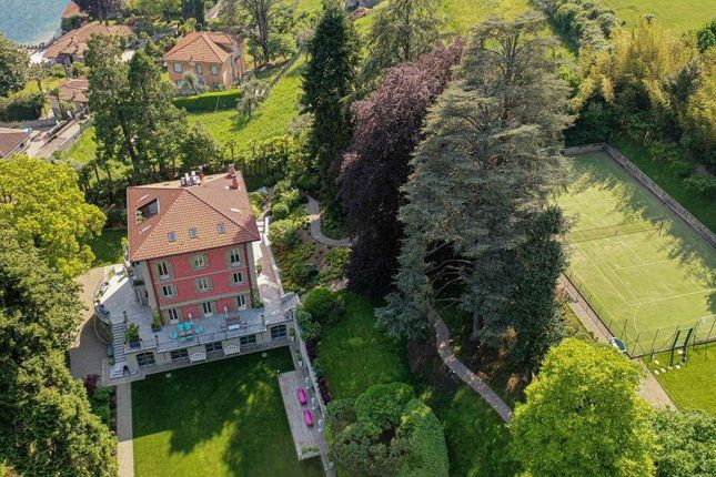 Villa for sale in Via Antica Regina, 47, 22016 Lenno Co, Italy