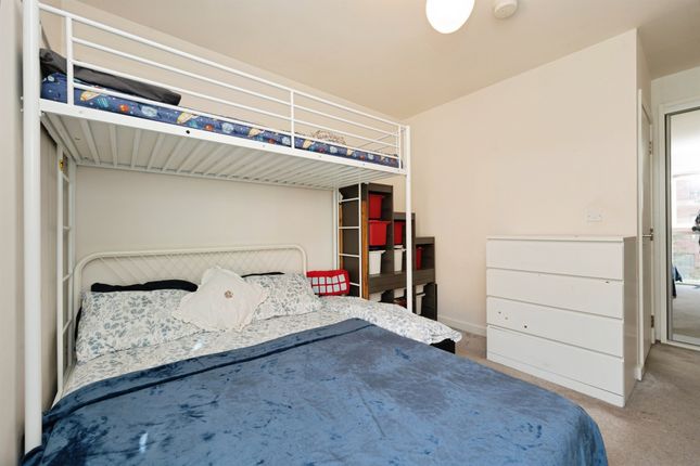 Flat 12, Cadmium Apartments, 225, Harrow View, Harrow photo 4