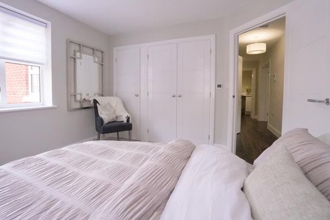 Apartment 24, Meadow Court, Evreham Road, Iver photo 2