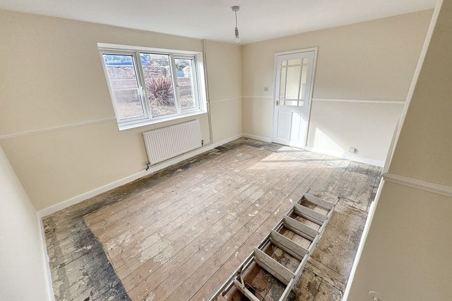 34 Branscombe Road, Tiverton photo 3