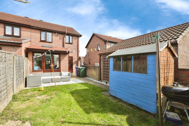 5, Camellia Close, Doncaster photo 4