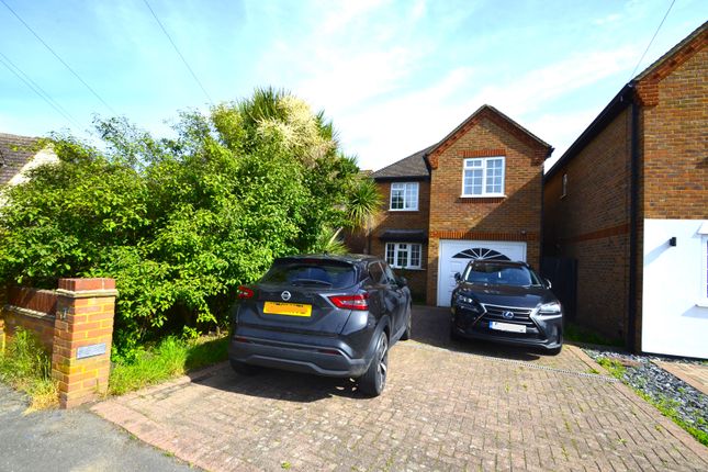 Thumbnail Detached house to rent in Glenfield Road, Ashford