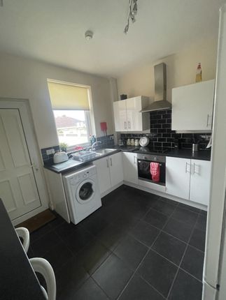 Room to rent in Princess Road, Doncaster