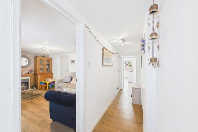 13, Priory Street, Kidwelly photo 4
