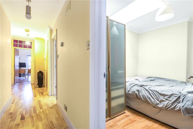 Flat to rent in Tanner Street, London