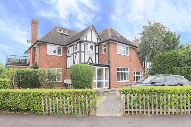 Thumbnail Flat for sale in West End Avenue, Pinner