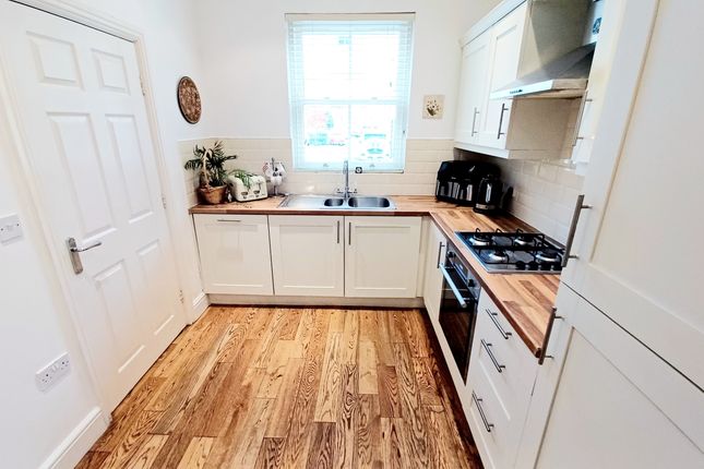 19, St. Annes Drive, Bishop Auckland photo 4
