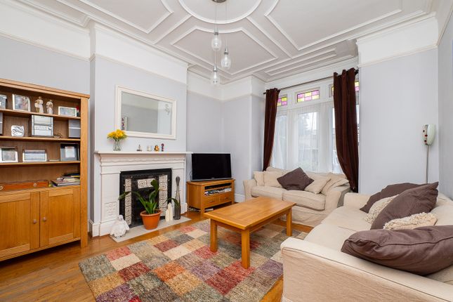 56, Robin Hood Lane, Sutton photo 4