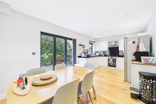 3, The Mews, Greville Road photo 3