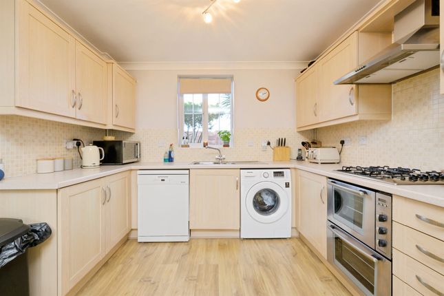 15, Bridge View, Peterborough photo 4