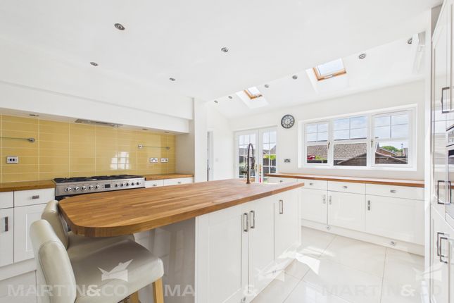 8, Pheasant Bank, Doncaster photo 2