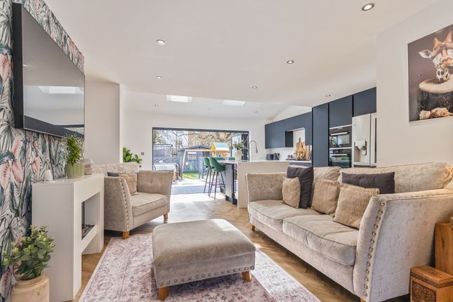 50 Ringwood Avenue, Newport photo 4
