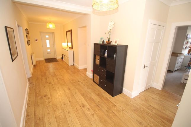 37A, Campbell Street, Greenock photo 4