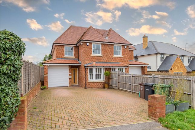 Thumbnail Semi-detached house to rent in Crabtree Lane, Harpenden, Hertfordshire