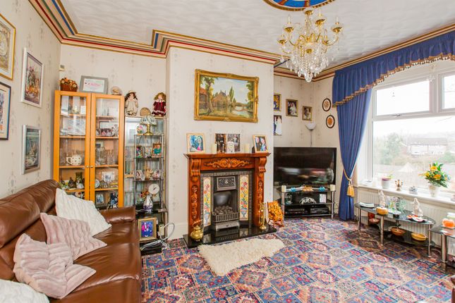 14, Clifton Street, SOWERBY BRIDGE photo 3