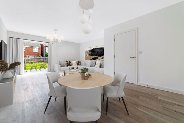 End terrace house for sale in Kingsmead Road, Canterbury