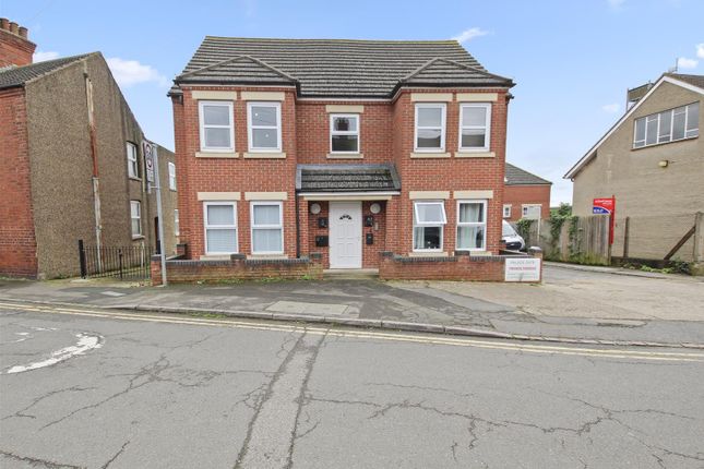 Charles Weston House, Flat 3, Palace Gate, Irthlingborough photo 2