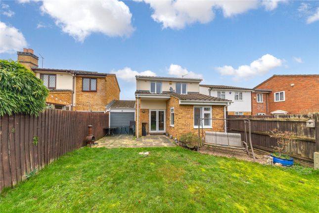 12, Whittingham Close, Bedfordshire photo 2